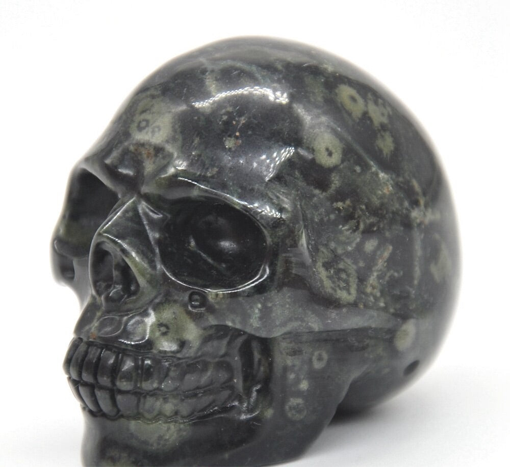 Hand Carved Skull Carvings 2"